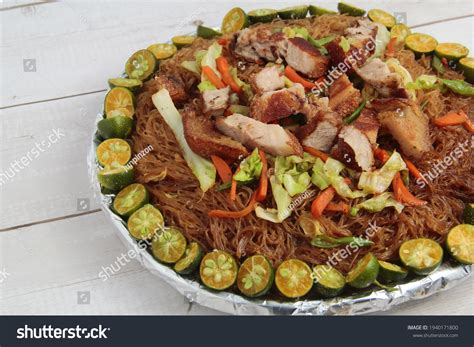 bilao png|45 Filipino Food Bilao Images, Stock Photos & Vectors.